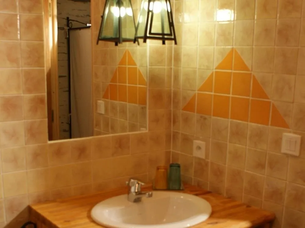 L'Hot'Berge Hotel La Chapelle-de-Brain Guest house